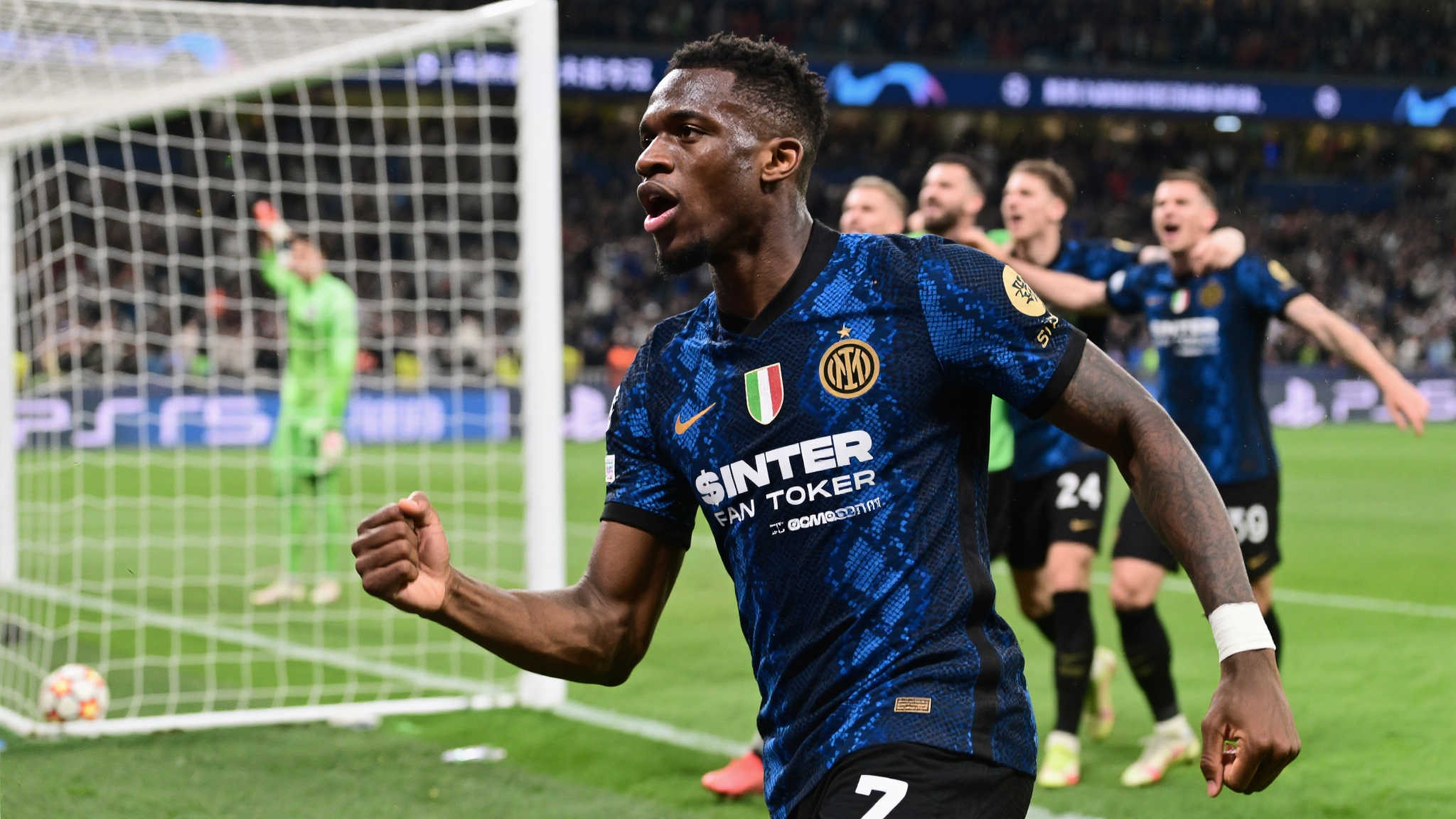 邓弗里斯社媒谈决赛:虽败犹荣,仍为团队自豪 邓弗里斯社媒谈决赛:虽败犹荣,仍为团队自豪