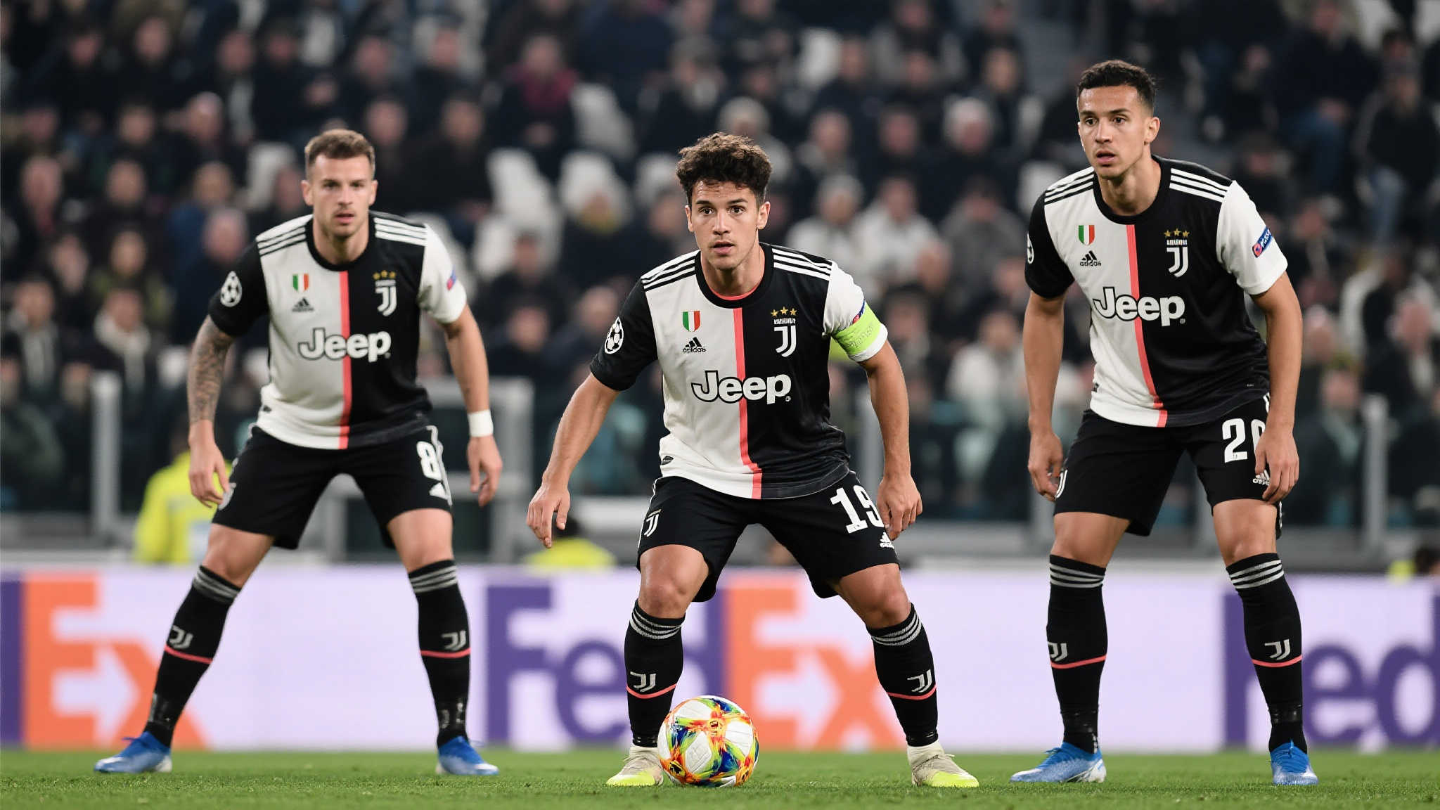 龙哥新布局!吕迪格复出助皇马三中卫再战 龙哥新布局!吕迪格复出助皇马三中卫再战